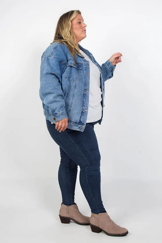 BOXY CUT DENIM JACKET