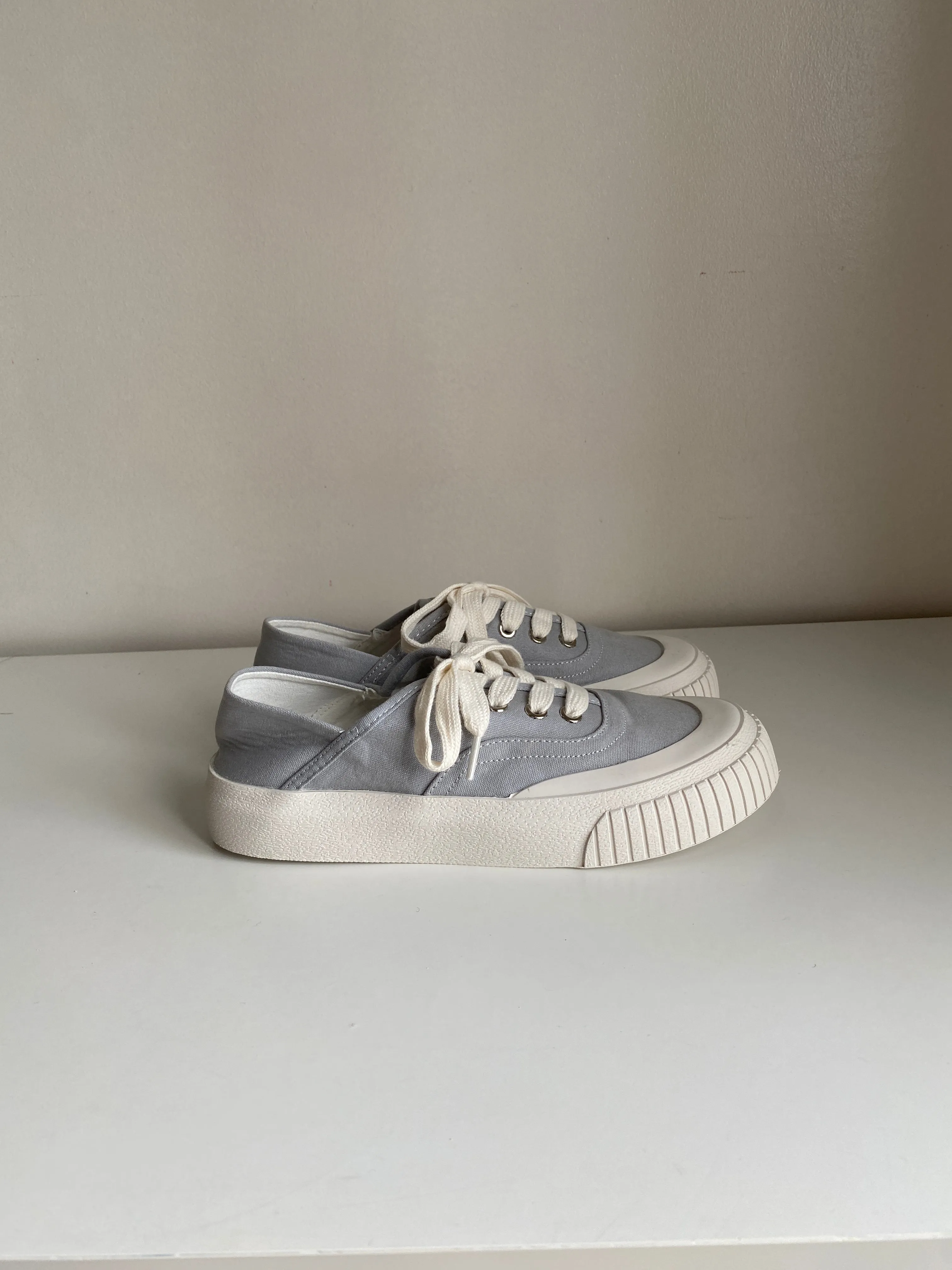 Low Top Canvas Sneakers