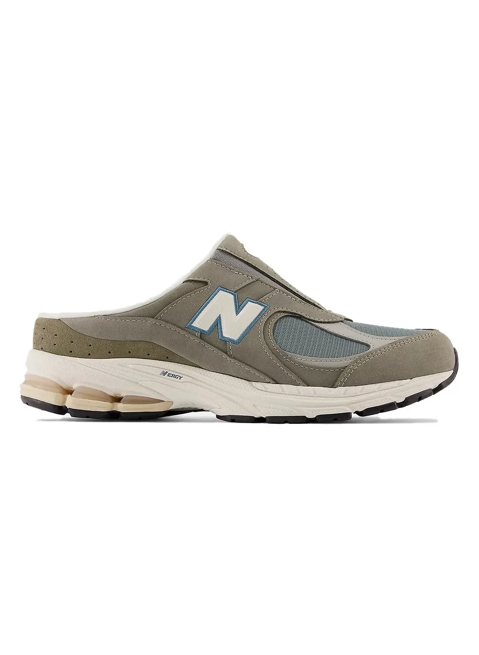 New Balance 2002R Taupe Sneakers - Comfort Meets Style