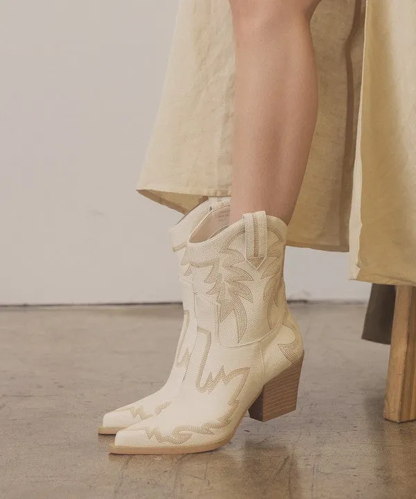 Oasis Society Nantes - Embroidered Cowboy Boots